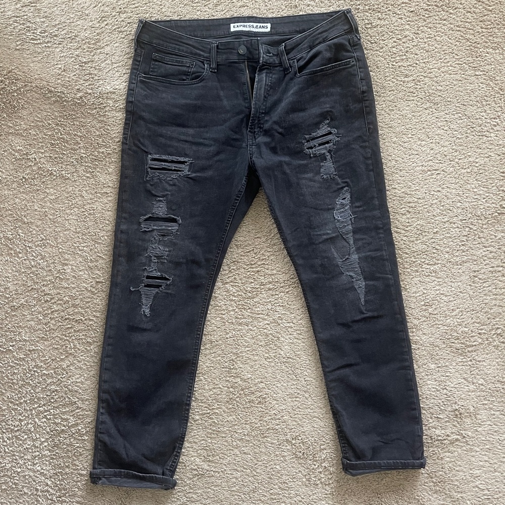 Express men slim fit skinny leg jeans size 36x30 in the color gray